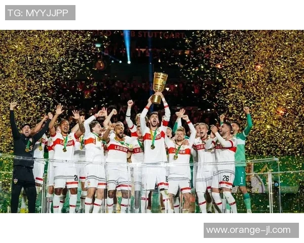 斯图加特斩获领先，球员表现抢眼助力德甲保级之路